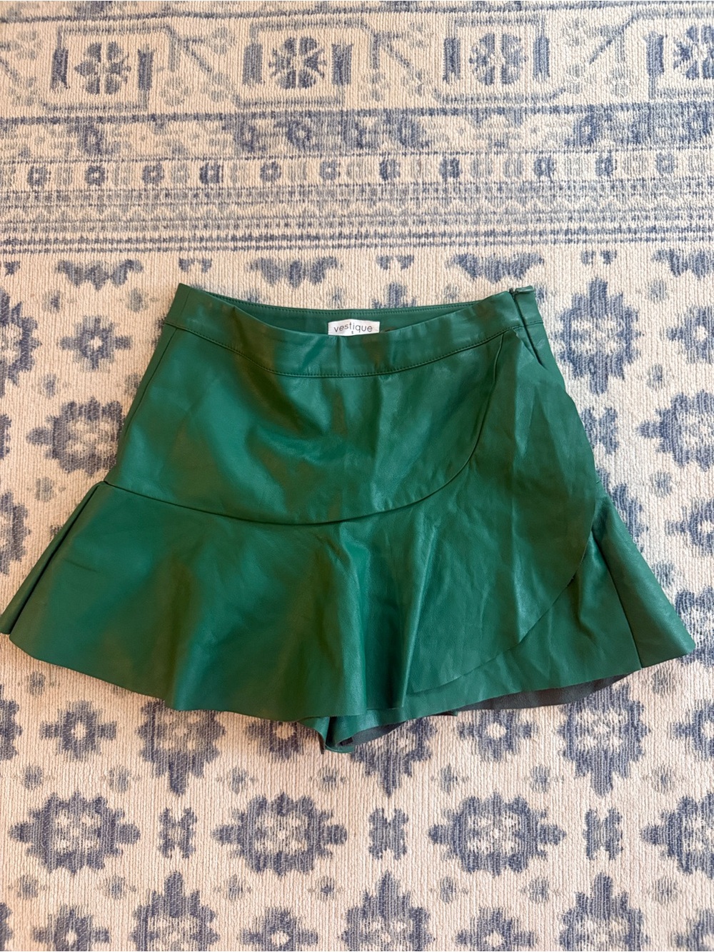 Green Vestique leather skirt